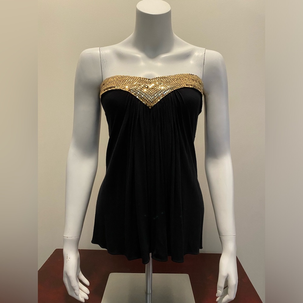 Ladies Sky Top. Color Black. Size Medium